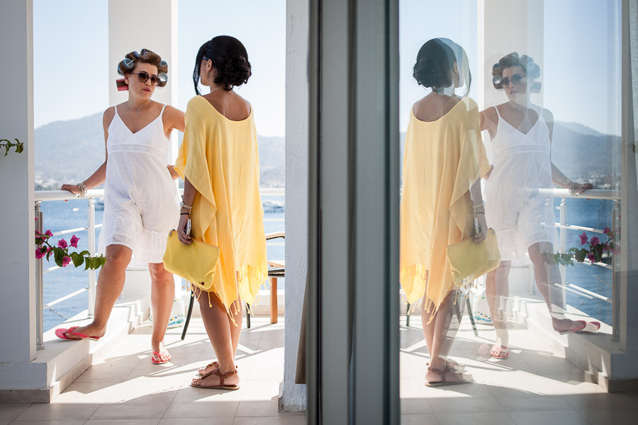 wedding in bodrum : getting ready on balcony