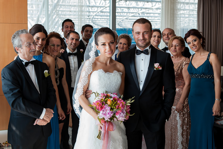 Family portrait DoubleTree Hilton Moda wedding