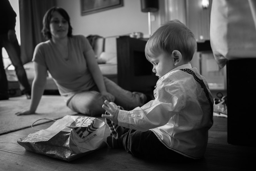 toddler at istanbul wedding