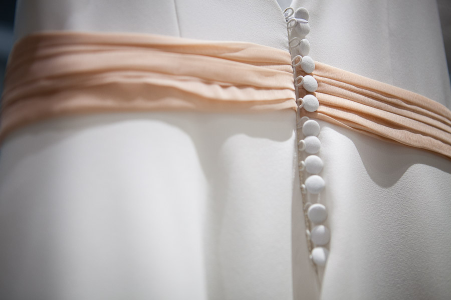 wedding dress details at istanbul elopement