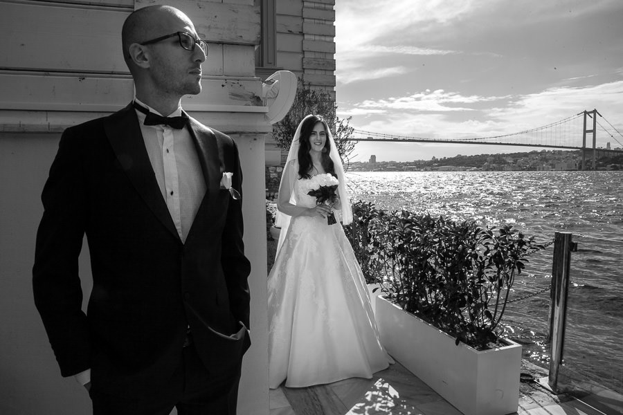 bosphorus palace wedding with bosphorus bride on background